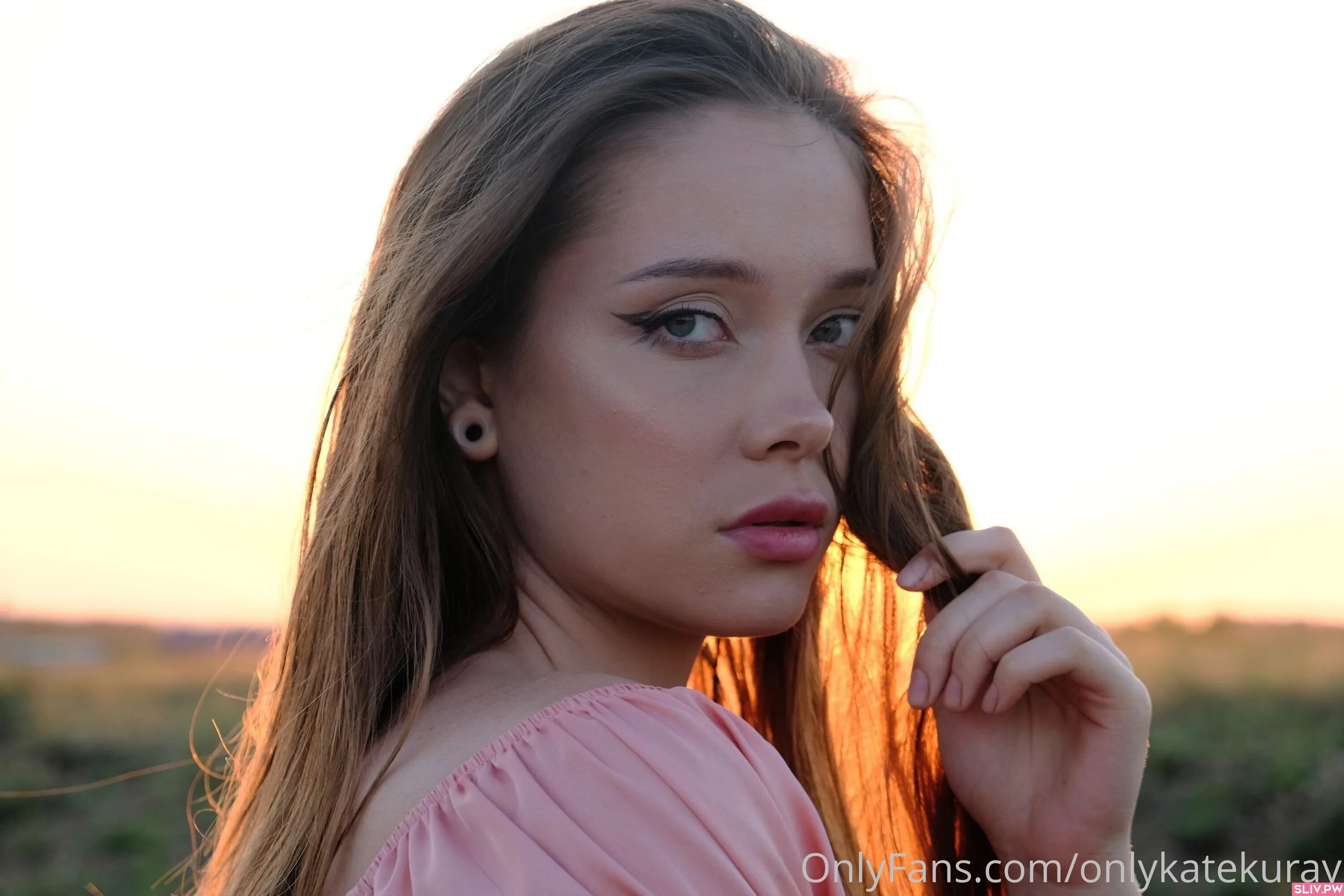 Katya kuray. Кейт курай kate kuray. Kate kuray 2023. Кейт kuray. Kate kyray онлифанс.