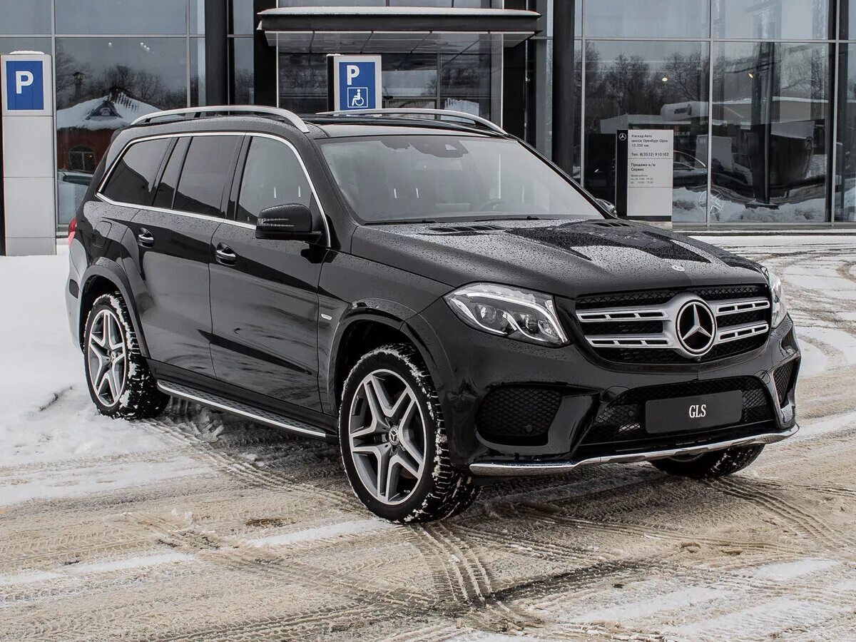 Mercedes gls 350. Мерседес-Бенц GLS 350d. Мерседес GLS 350d 4. Мерседес ГЛС 350. Мерседес-Бенц GLS 350 D 4matic.