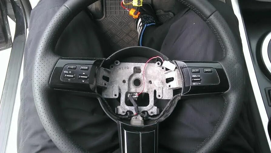 Перетяжка и установка руля Мазда СХ 7 - DRIVE2