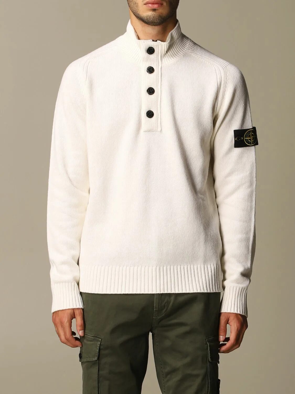 Белый stone island. Белый свитер стон айленд. stone island водолазка мужская белая. свитер стон исланд белый. джемпер stone island белый.