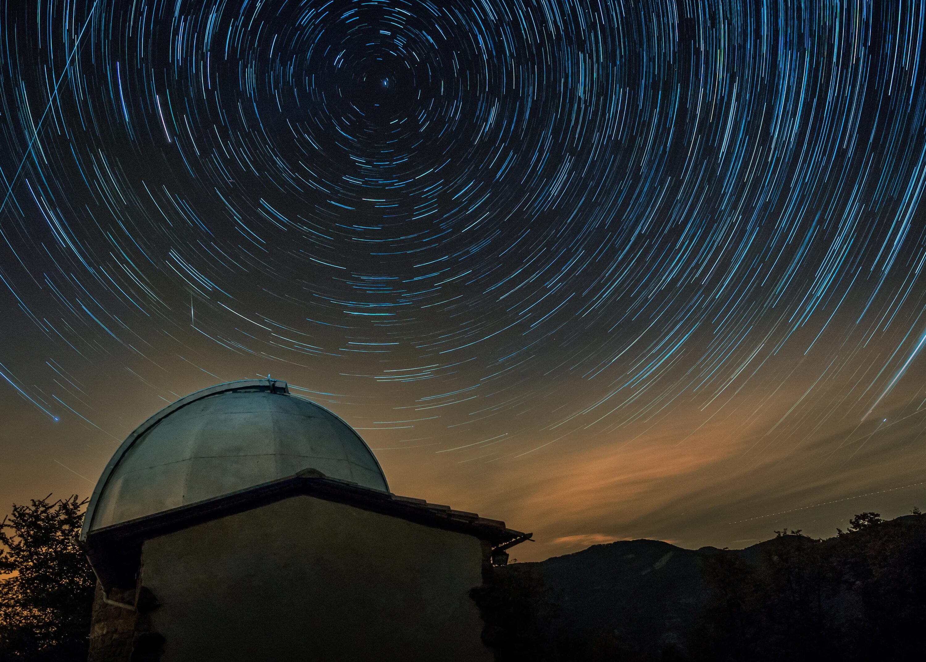 1 Мая 2022 года, из астрономической обсерватории в Абу-Даби.. Обсерватория звенигород