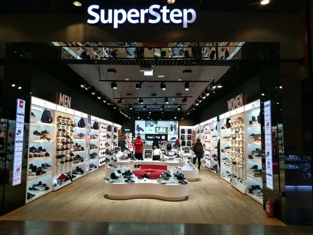 Магазин кроссовок step. Магазин кроссовок super Step. SUPERSTEP мега белая дача. Super Step кроссовки магазин. Супер степ мега белая дача.