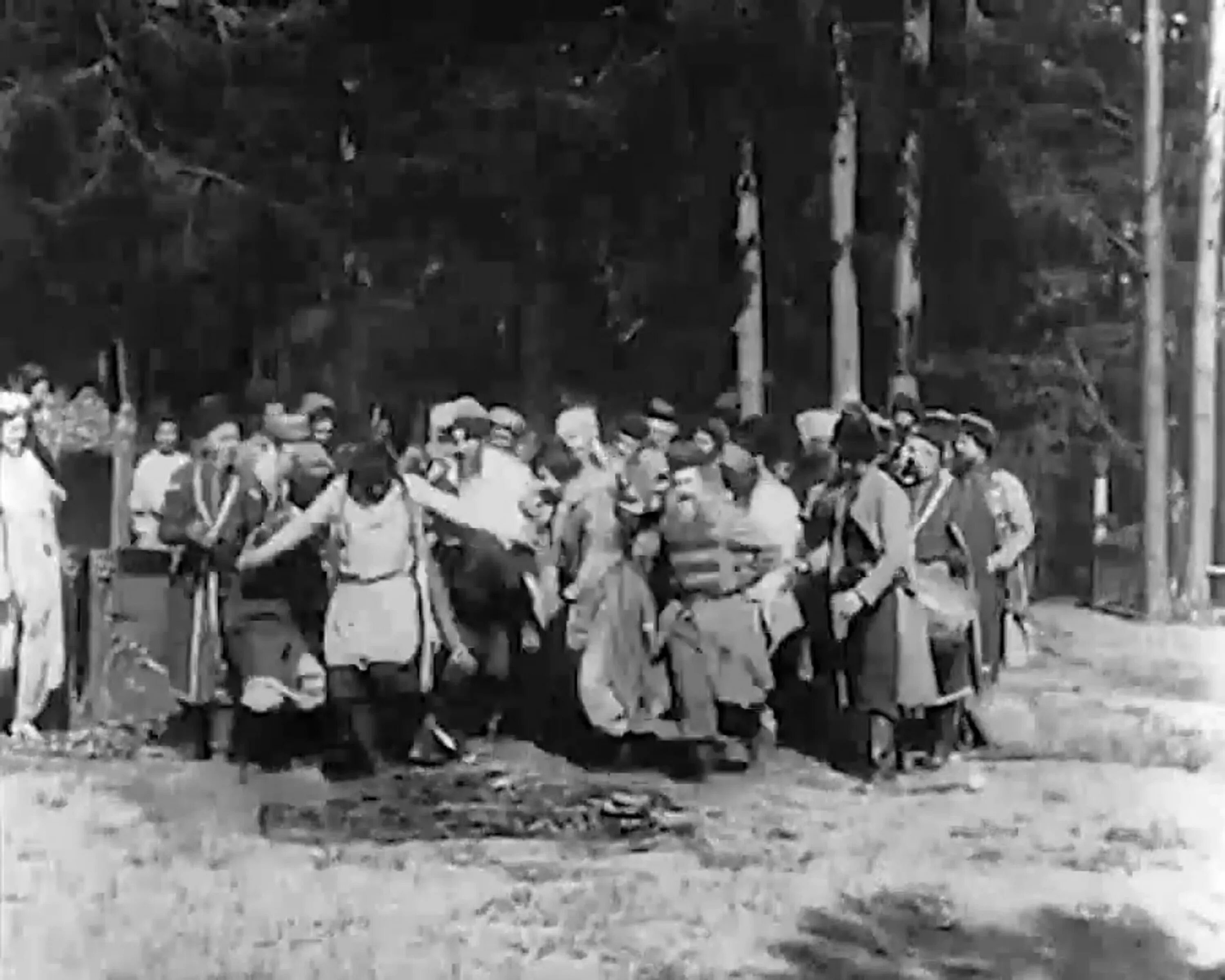 Произведения царь требует выдачи разина. Анализ исторической песни разин и астраханка. Солдаты освобождают эпитеты. Разин и девка астраханка анализ. Солдаты освобождают эпитеты.