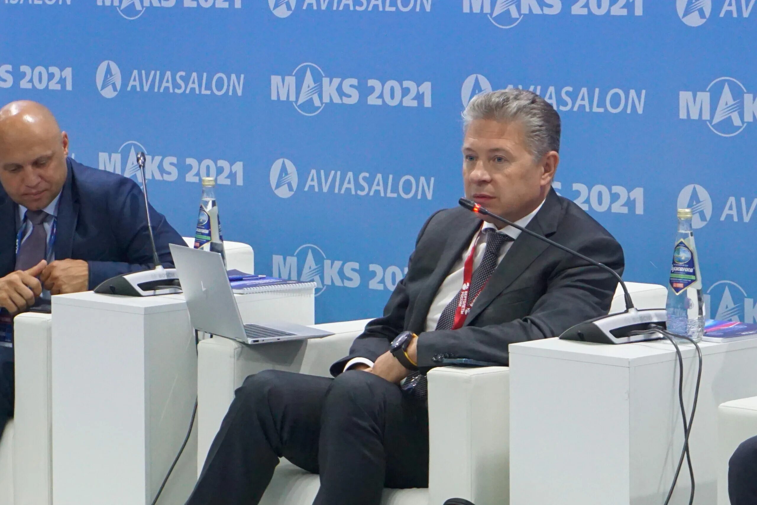 Кб русь воронеж. Вертолет r-2200 кб «русь». Макс 2021 бпла. Кб русь воронеж. Беспилотник вертолетного типа грач.