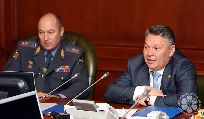 Асгат Сафаров биография