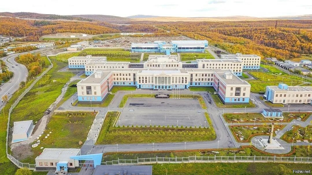 Филиал в мурманске. Нахимовское училище мурманск. Филиал в мурманске. Библиотека мурманск. Филиал нахимовского военно-морского училища в мурманске.