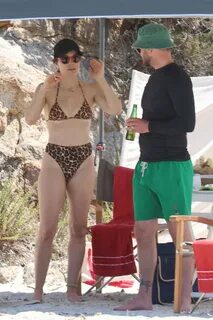 ...ünlü şarkıcı Justin Timberlake ile oyuncu eşi Jessica Biel. 
