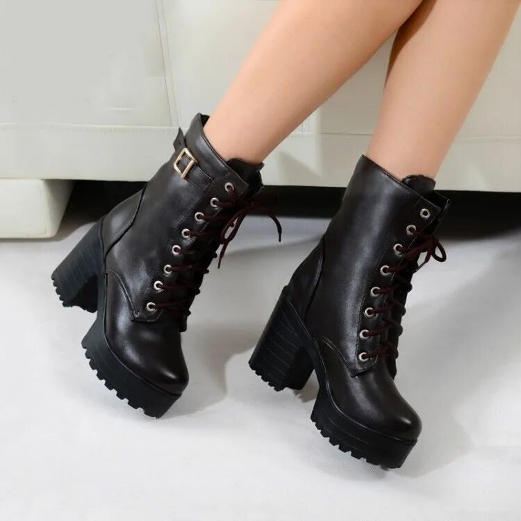 Ботинки на каблуке как называются. Ботинки womens wedge heel chelsea chunky. ботинки на каблуке со шнуровкой. ботинки женские на шнуровке на платформе. ботинки на платформе со шнуровкой.
