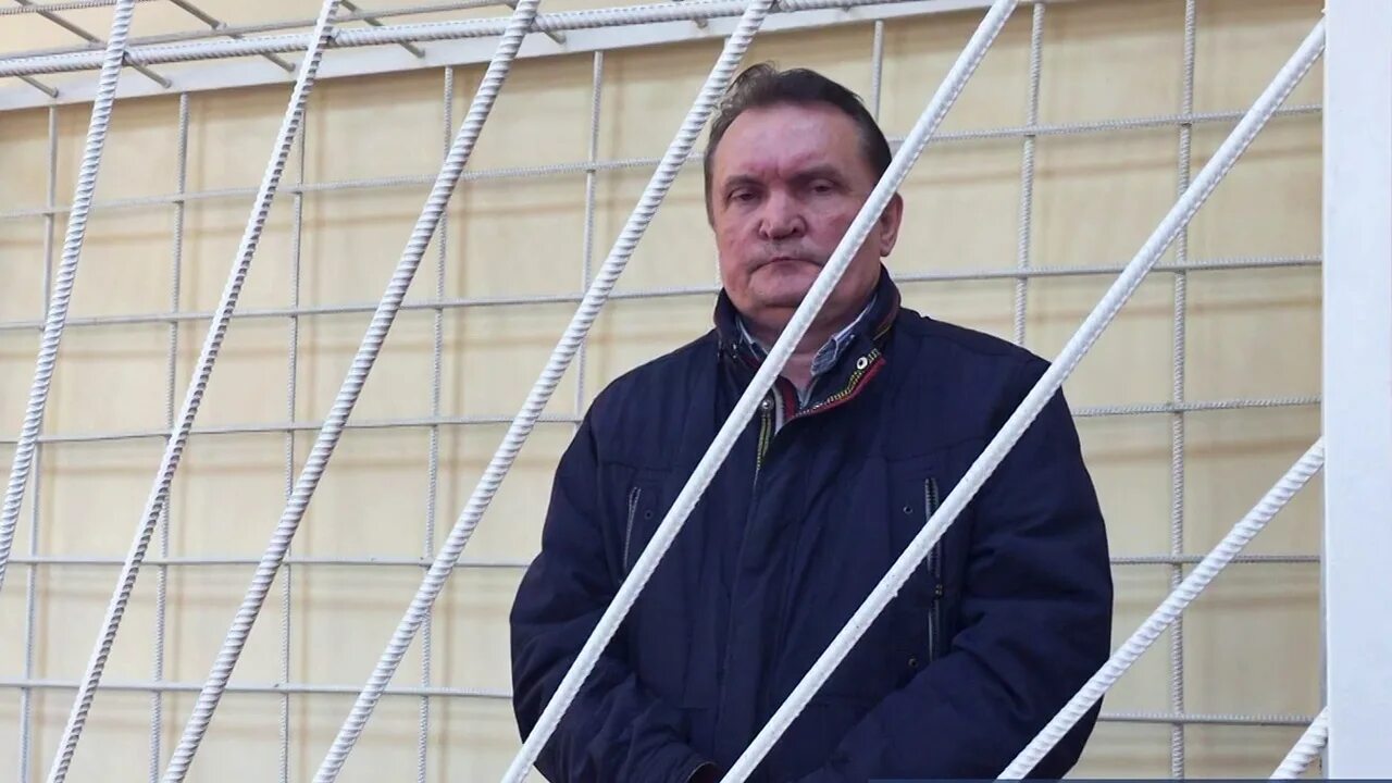 Сибов а в. Преподаватель СИБГУ задержан за взятки.