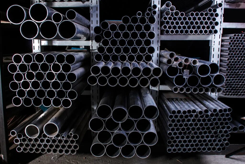 металлопрокат ярославль фото. металл нн. металлические конструкционные материалы. нн компании. склад стальных труб.
