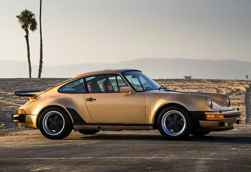 Porsche 911 carrera 1988. Порше 911 1975. Порше 911 1977. Каррера турбо. Каррера турбо.