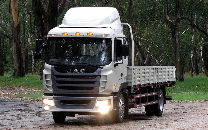 Jac автомобили грузовые. грузовой автомобиль jac n200. Jac n56 шасси. Jac 1992r2. Jac n120 изотермический.