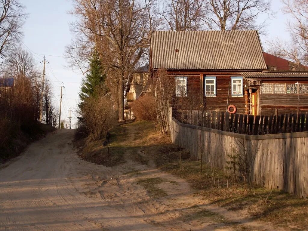 Город кологрив костромской. Город Кологрив Костромской области. Эко деревня Кологрив. Кологрив достопримечательности. Старый Кологрив.