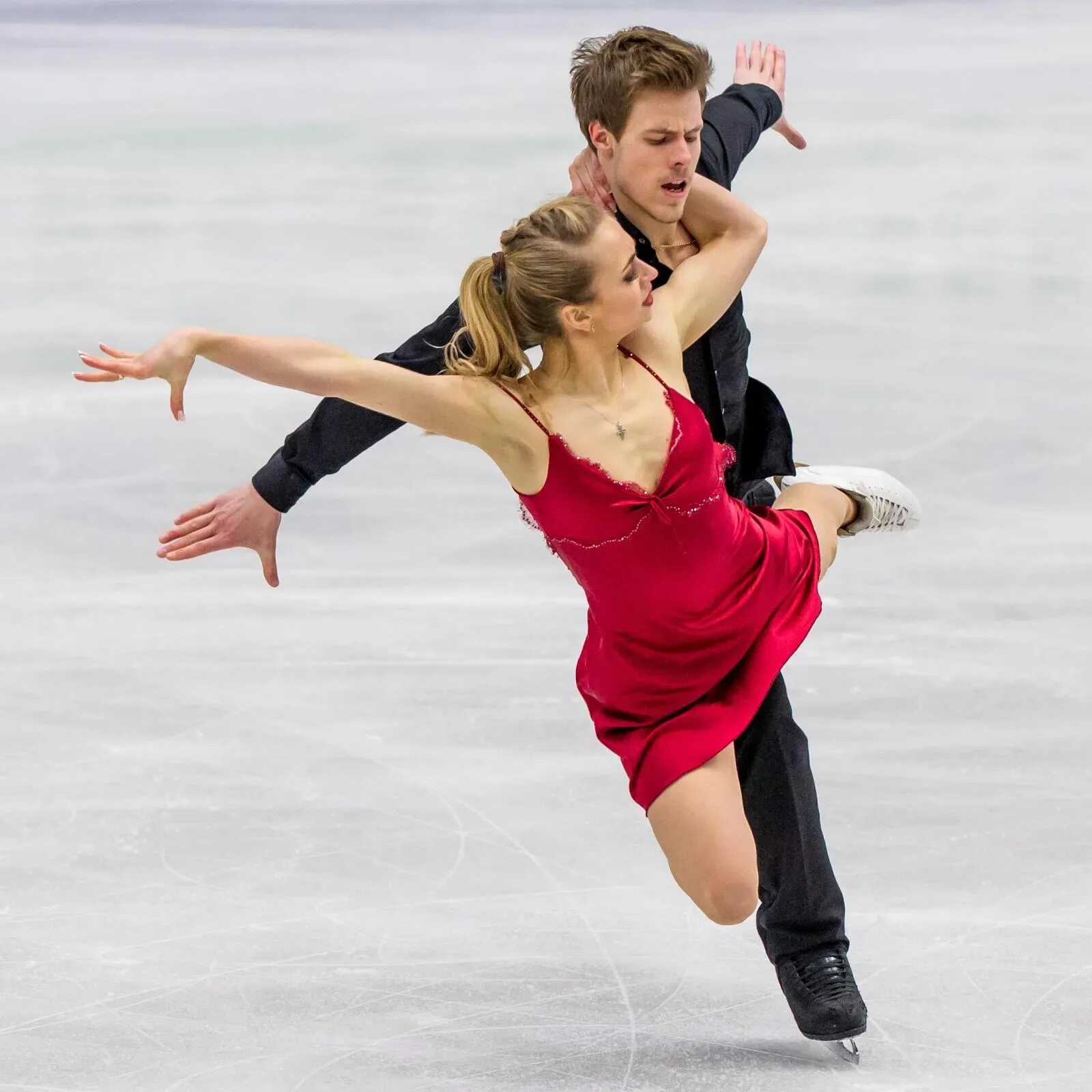 Спортивные танцы на льду российские пары. Синицына и кацалапов произвольная программа. Фигурное катание олимпиада 2022 виктория синицина/никита кацалапов. Произвольная программа кацалапов. Виктория синицына и никита кацалапов олимпиада 2022.