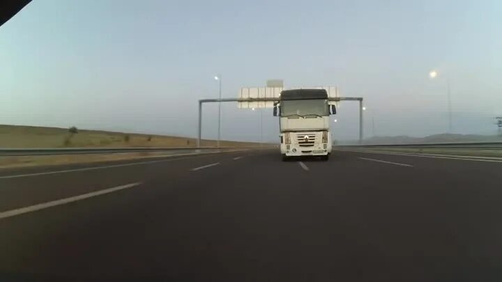 Новости дальнобойщиков. Клипы про дальнобой. Песня дальнобой wmv. Клипы про дальнобой. Трек дольнобольщики.