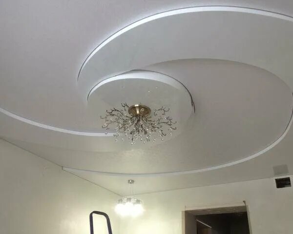 потолки комсомольск. киров комсомольская 54. натяжные потолки в комсомольске на амуре зал. потолок под ключ. комсомольская потолок.