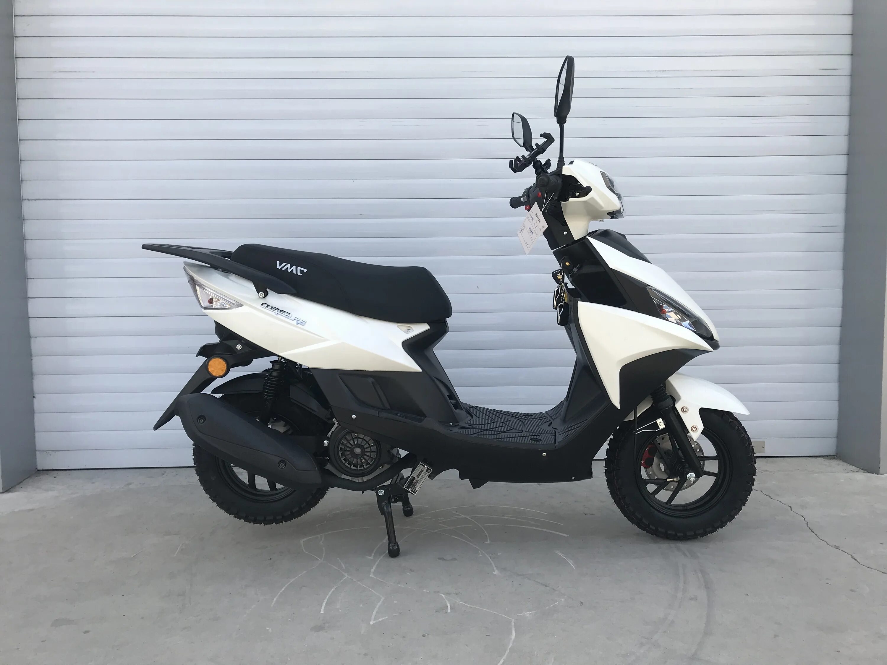 Скутер vmc max rs. Скутер венто корса 150. скутер венто корса 150 кубов. скутер vento corsa rs.