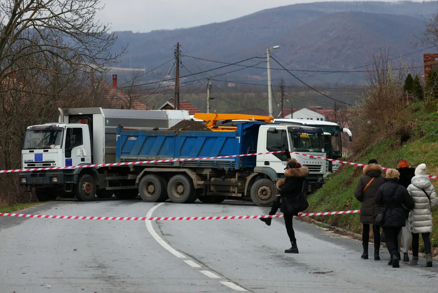 Ситуация в Сербии на сегодняшний день. Сербско Косовская граница. Обстановка в Косово сейчас. Зубин поток Косово. Новости сербии сайт