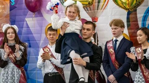 Во взрослую жизнь выпускник