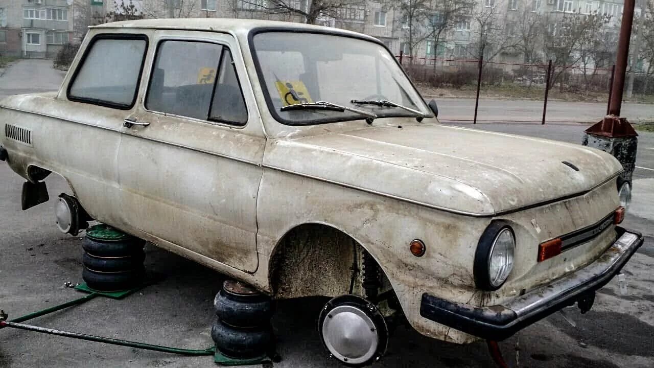 Заз 968 кабриолет. Запорожец 406. Заз 966 запорожец кабриолет. Нашел запорожец. Заз 966 и заз 968.