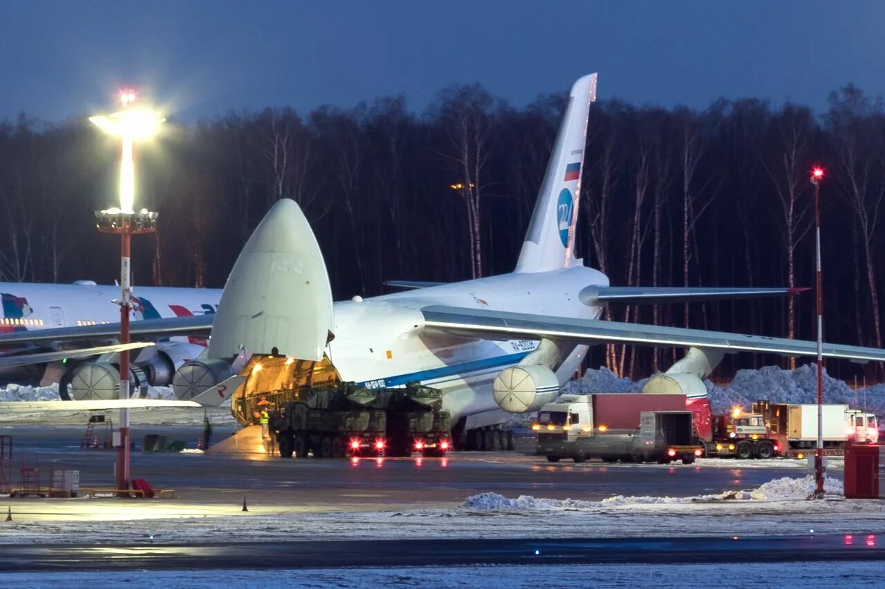 Первый полет ан 124 собранный в ульяновске