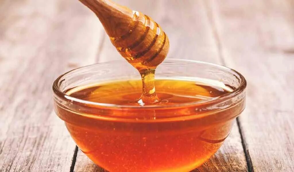 Ли мед. Сырой мед. Что обозначает ,сырой мёд. U/Honey. Рецепт снятия тошноты с помощью меда..