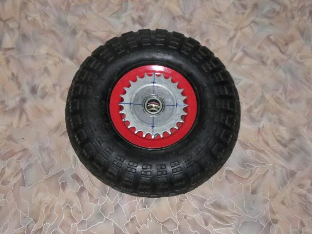 Колесо со звездочкой. Покрышка минимото 2. Колесо для самоката 4. Sprocket/цепное колесо. Мопед из бензопилы урал.