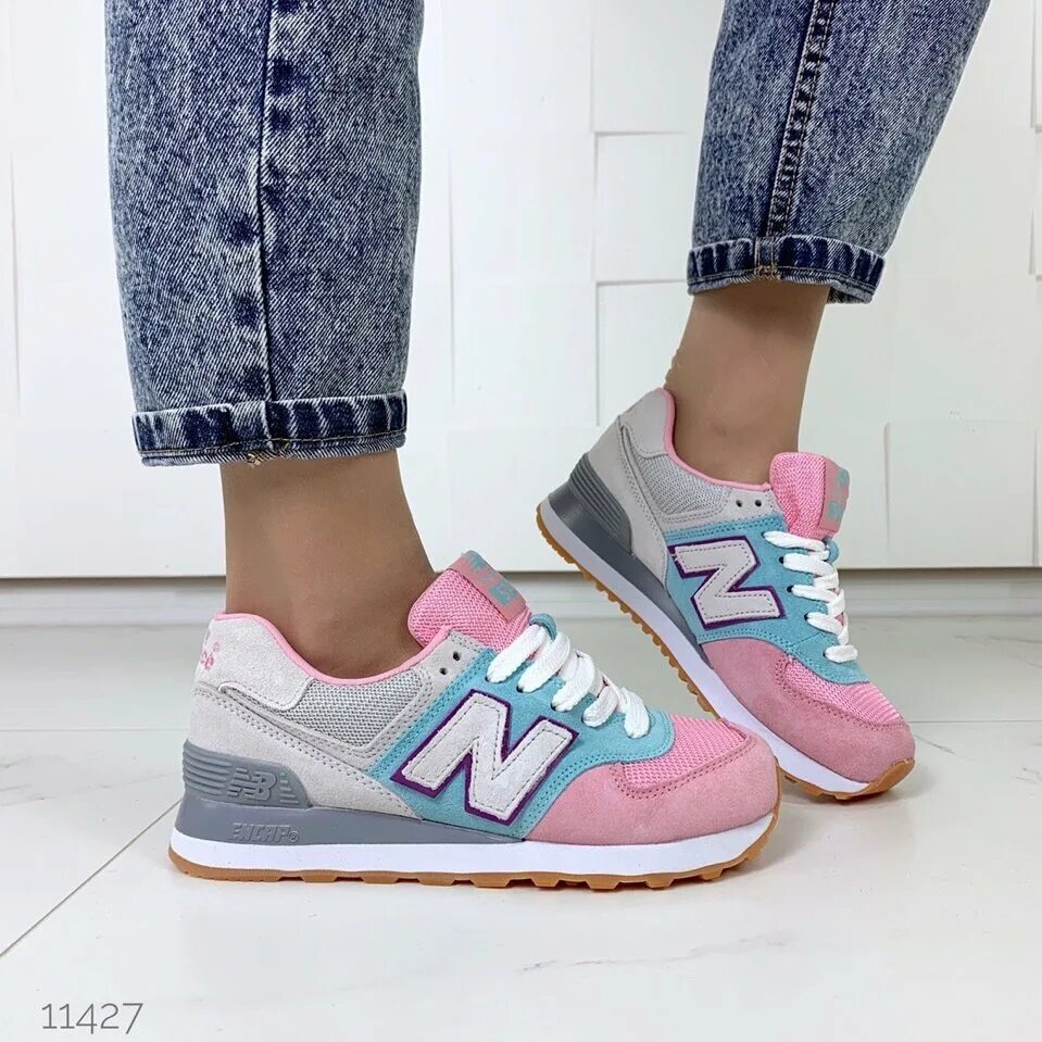 Кроссовки new balance цвета. Нью беленс 950. Кроссовки Нью баланс женские новая коллекция 2023. Кроссовки Нью бэланс 574. New Balance 574 женские яркие.