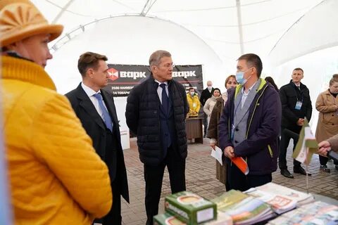 Выставка предприятий города