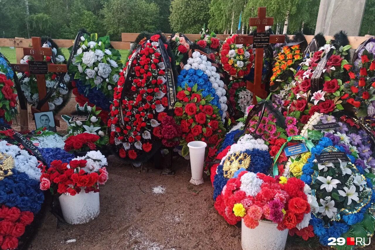 Кладбище. Кладбище фото. Вологодское кладбище. Вологодское кладбище Архангельск.