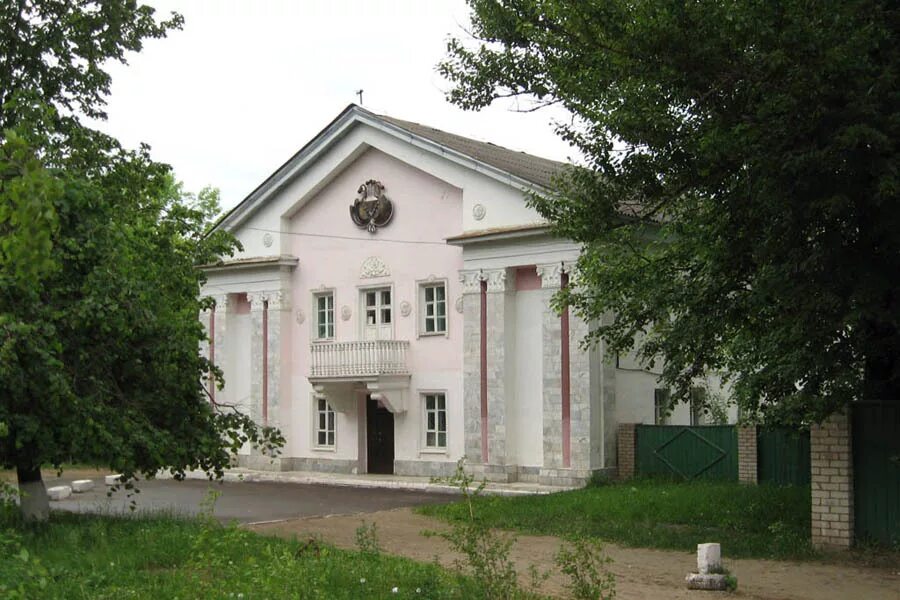 Красносельская школа. Красное-на-волге школа. Поселок красное на волге школа. Красносельский музей ювелирного и народно-прикладного искусства. Красный на волге дк.