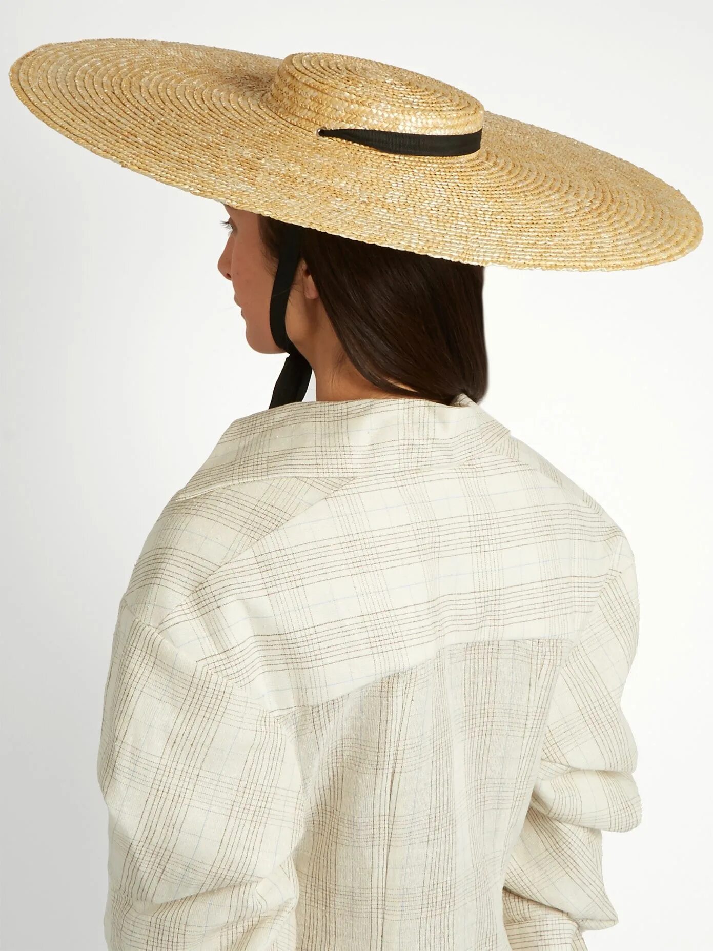 Панама жакмюс бежевая. Шляпа jacquemus. Панамка жакмюс. Канотье из рафии. Шляпа jacquemus.