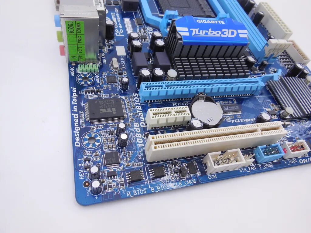 Плата socket. Материнская плата gigabyte 78lmt-s2p. gigabyte ga-78lmt-s2p. gigabyte ga-78lmt-s2 am3+. ga-78lmt-s2p.