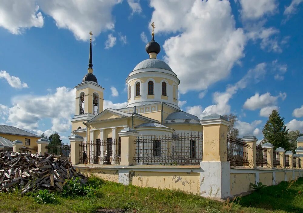 Село юрьево девичье конаковский район. Церковь юрьево девичье тверская область. Храм георгия победоносца камышево. Село юрьево девичье конаковский район. Юрьево-девичье церковь георгия победоносца.