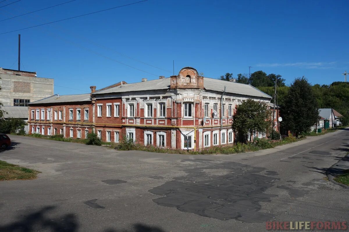 В рыльске завтра. Рыльск Курская область. Дом Купцов Шелиховых Рыльск. Курская Губерния Рыльск. Улица Ленина г. Рыльск Курской области.