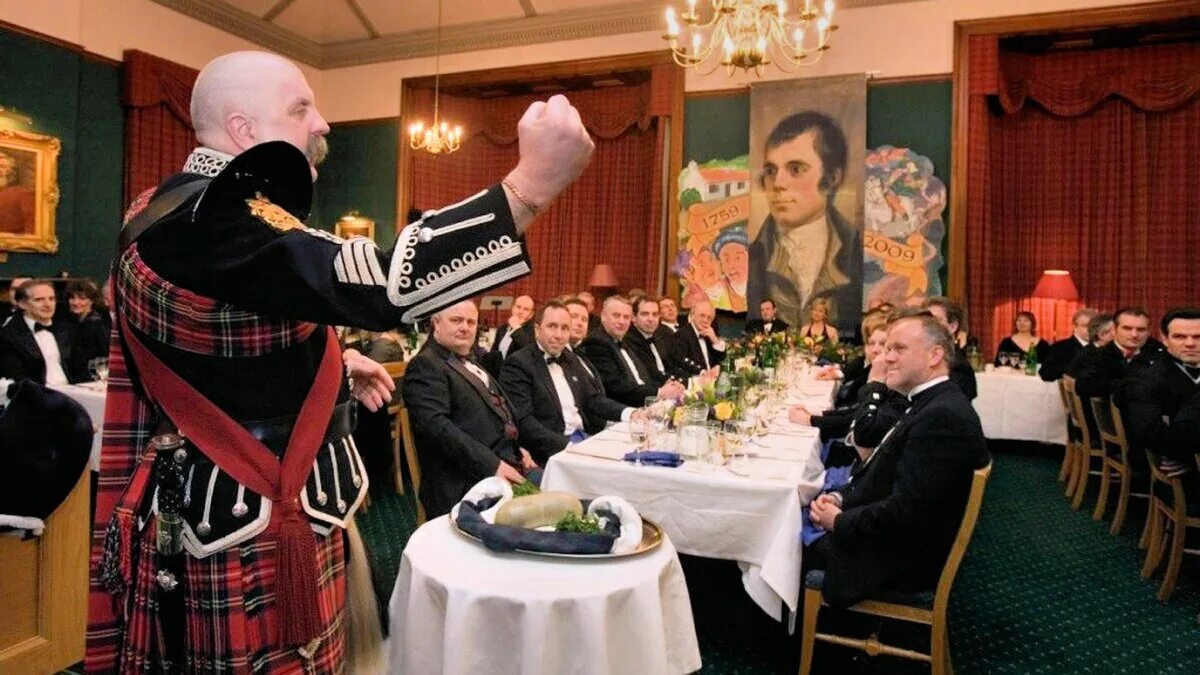 Ночь бернса в шотландии. Burns night. Burns night is. День рождения бернса праздник в шотландии. День рождения бернса праздник в шотландии.