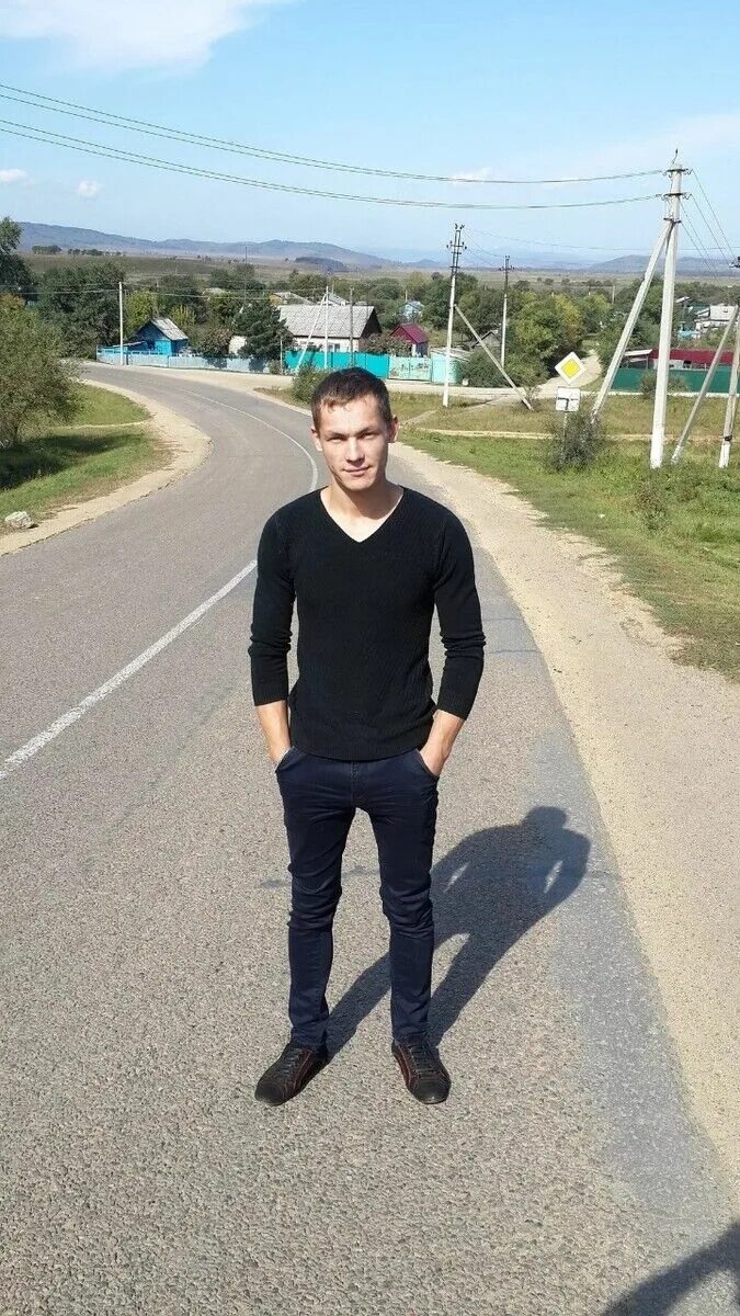 Парень в 26 лет не работает. Обычный парень. парень 20 лет обычный. парень 25 лет. обычные парни 25 лет.