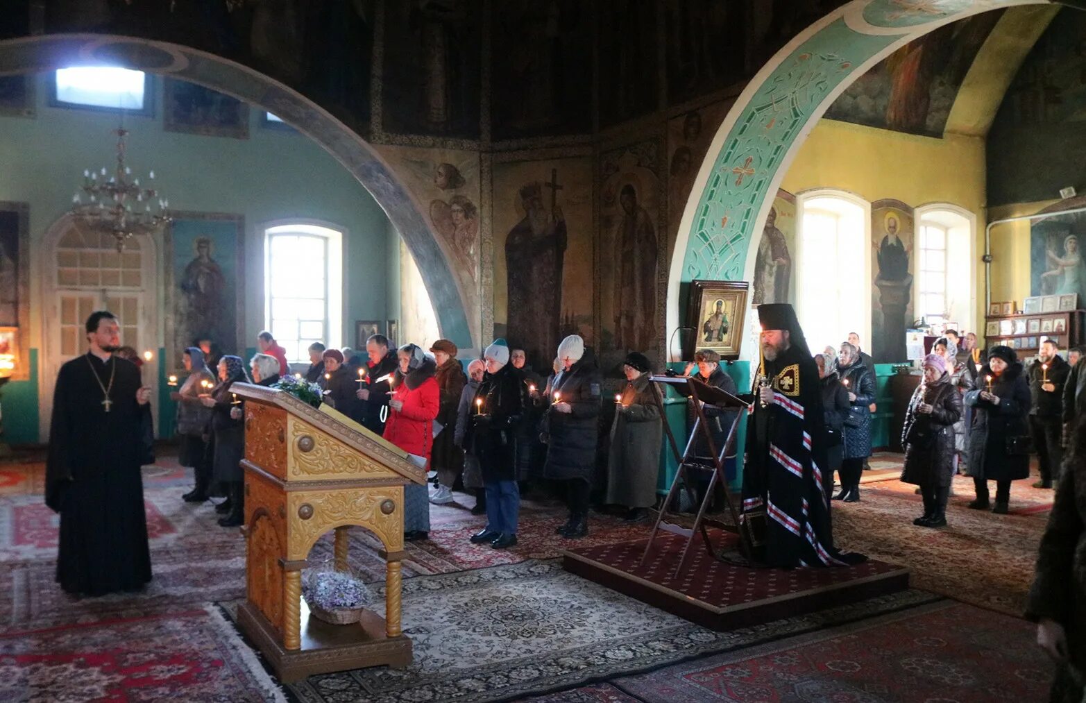 Служба во вторник первой седмицы великого поста. Храм. Канон Андрея Критского вторник. Покаянный канон Андрея Критского. Великий покаянный канон в храме.