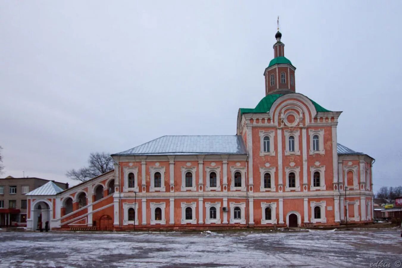 Нижне никольское. Нижне Никольская Церковь Смоленск. Храм Николая Чудотворца в Смоленске. Смоленск Церковь Святого Николая Чудотворца. Нижние Никольские Церковь Смоленск.