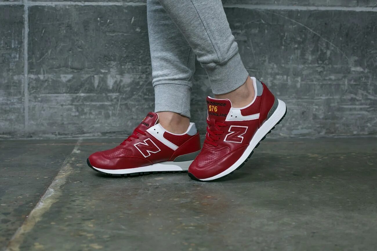 Фирма new balance. Кроссовки New Balance новая коллекция 2021. Кроссовки женские красные Нью баланс 576. Кроссовки New Balance Tennis Edition. Нью баланс новая коллекция 2022.