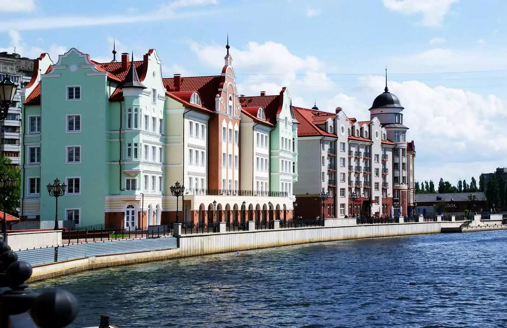 остров канта в калининграде. в каком году был город калининград. сайт кпк капитоль кредит г тюмень. калининград центр города. калининград набережная.