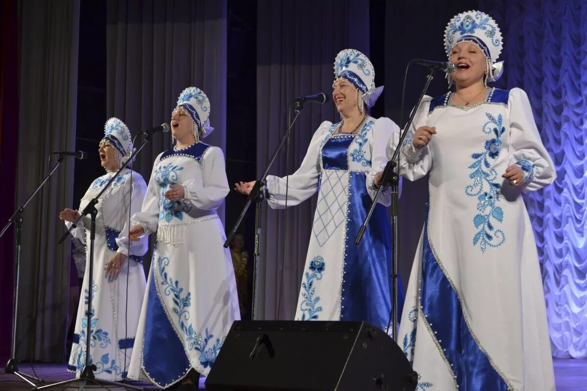 Коллектив рдк подшивалово. Новоспасская танцевальная группа задоринка. Группа аурика рдк морозовск. Арабески ахтубинск хореографический коллектив. Хореографический ансамбль радуга дши 6 майкоп.