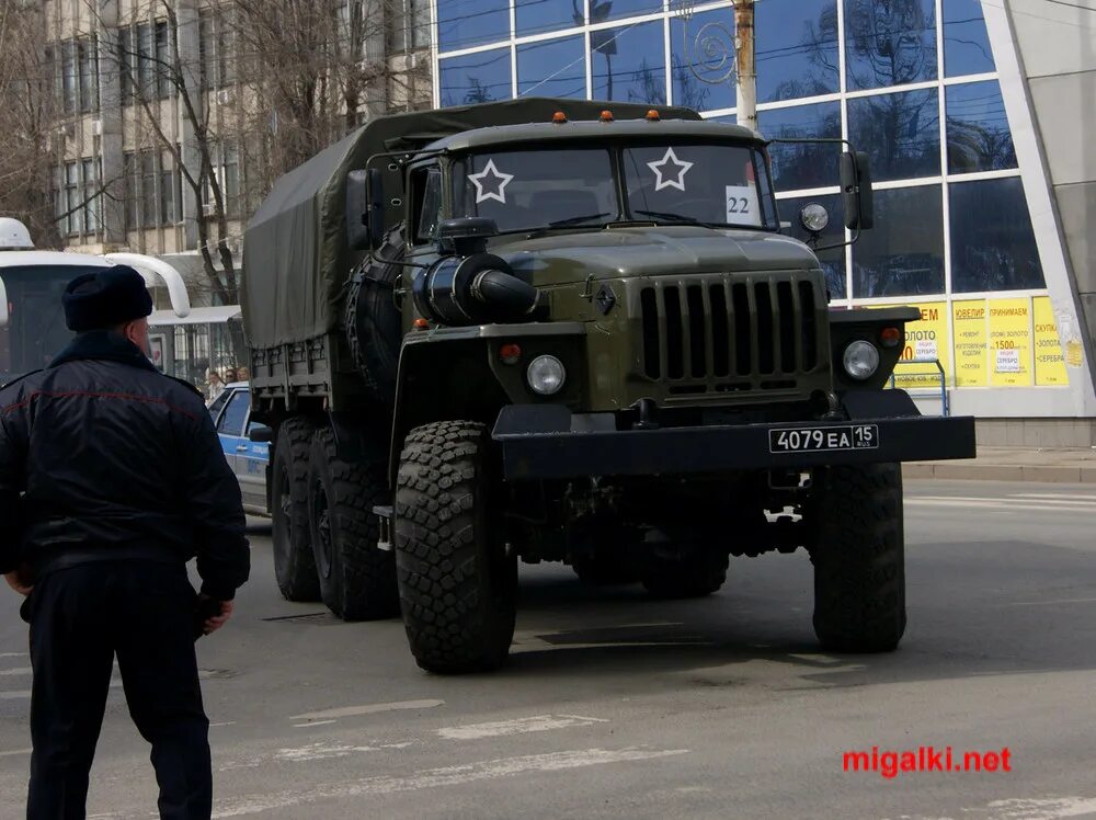 Регион 15 на военных автомобилей. 15 Регион на номерах военных. 22 Регион военные автомобили. 21 Регион военные. Военные регионы РФ 15.