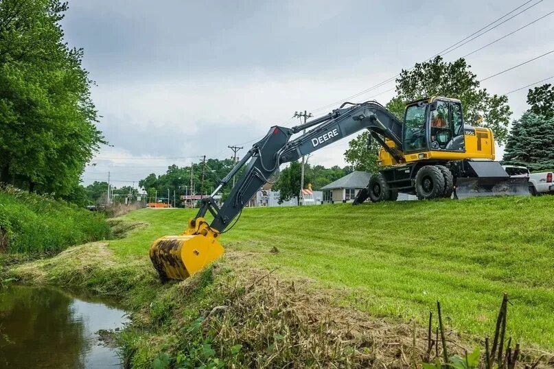 Экскаватор Джон Дир. Колесный экскаватор John Deere. Экскаватор Джон Дир 190. Колесный полноповоротный экскаватор John Deere. Экскаватор башкортостан