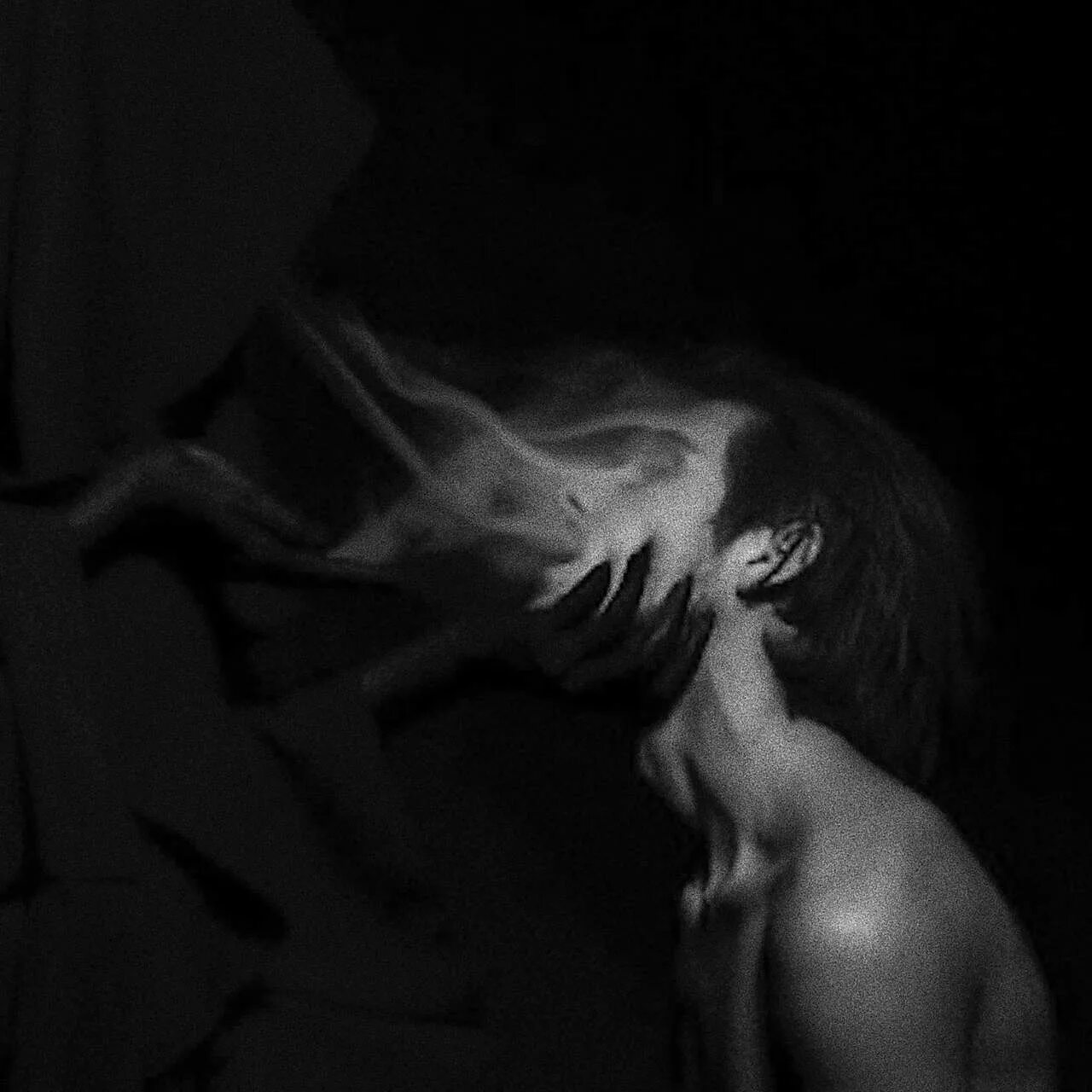 Шайтанар сейт хаэл. Влюбилась в умирающего парня. Шайтанар сейт хаэл. Белла и эдвард 2008. Мелодрамы про похищение и любовь.