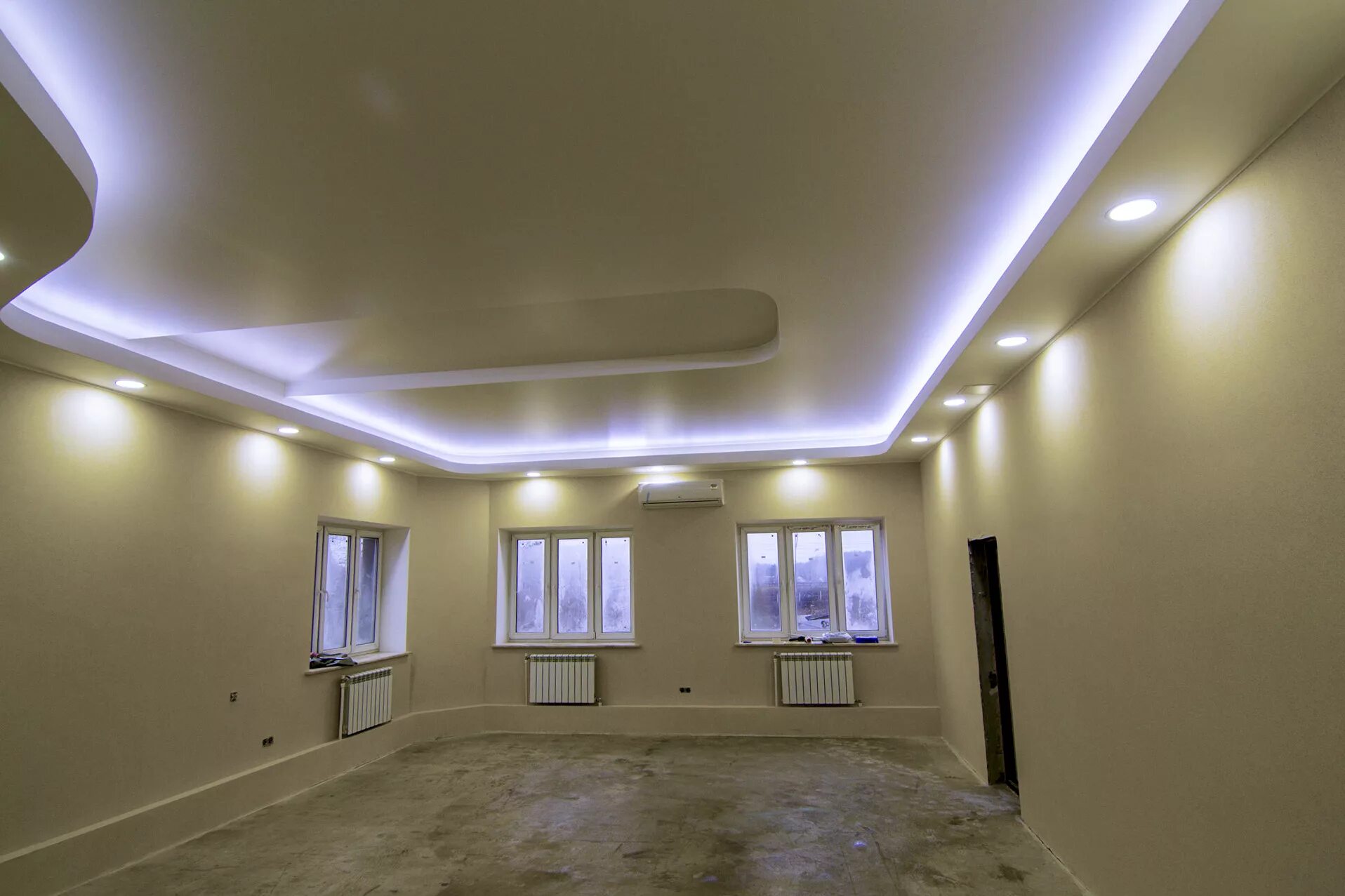 Потолок с подсветкой. Натяжные потолки с подсветкой. Навесные потолки с подсветкой. Навесной потолок с подсветкой.