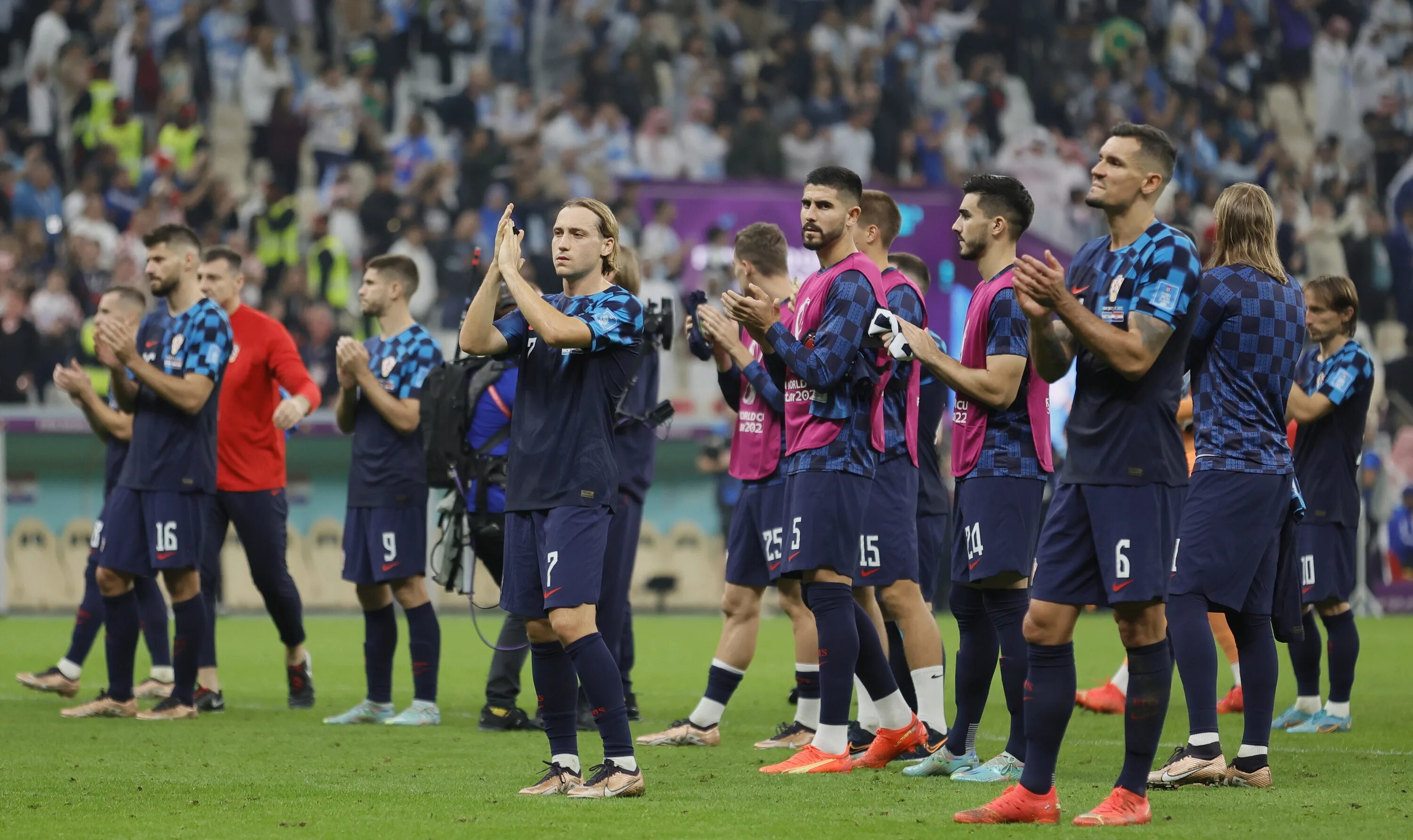 месси сборная аргентины. болельщики португалии. чемпионат германии – бавария. аргентина хорватия 2022 пенальти. матч франция англия чемпионат мира.