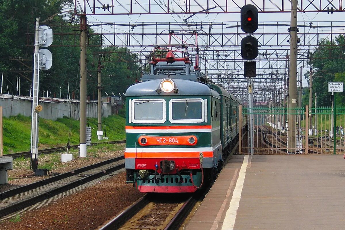 Барыбино варшавская электрички. Коломна TRAINPIX. Станция Варшавская электрички. Станция Коломенская электричка. Коломна электричка картинка.