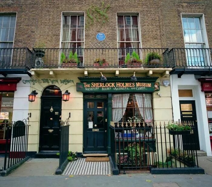 12 Most Famous Streets In London You Need To Visit Right Now