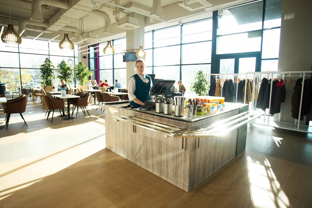 Фуд стори. Фуд стори екатеринбург. Фудстори екатеринбург сибирский тракт. Красивые фасады ресторанов. Футстори пушкинская ростов.